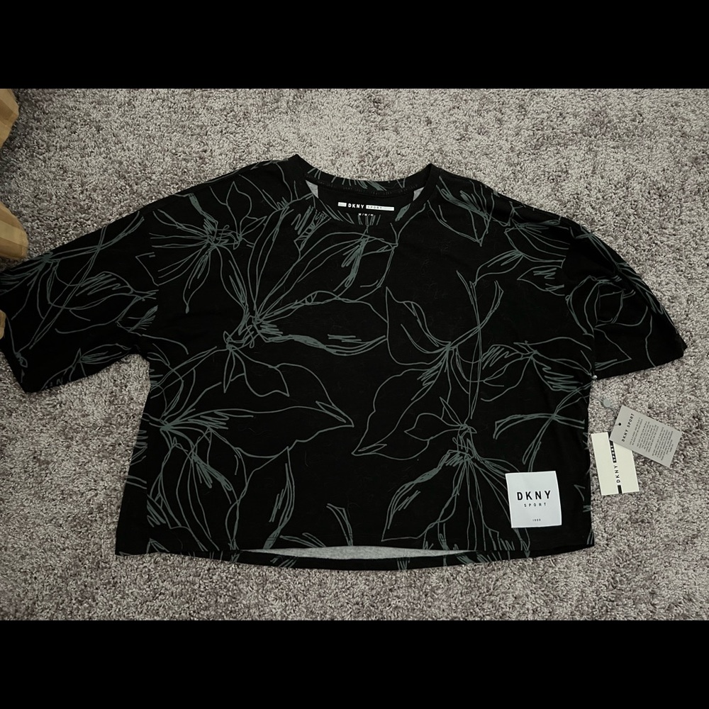 DKNY Sport top